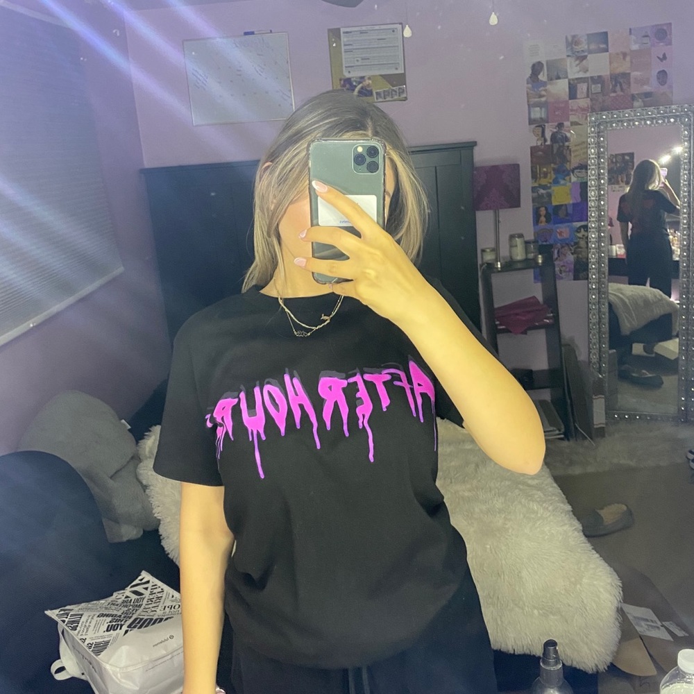 The Weeknd x Vlone After Hours Blood Drip Tee - Picture 5 of 7